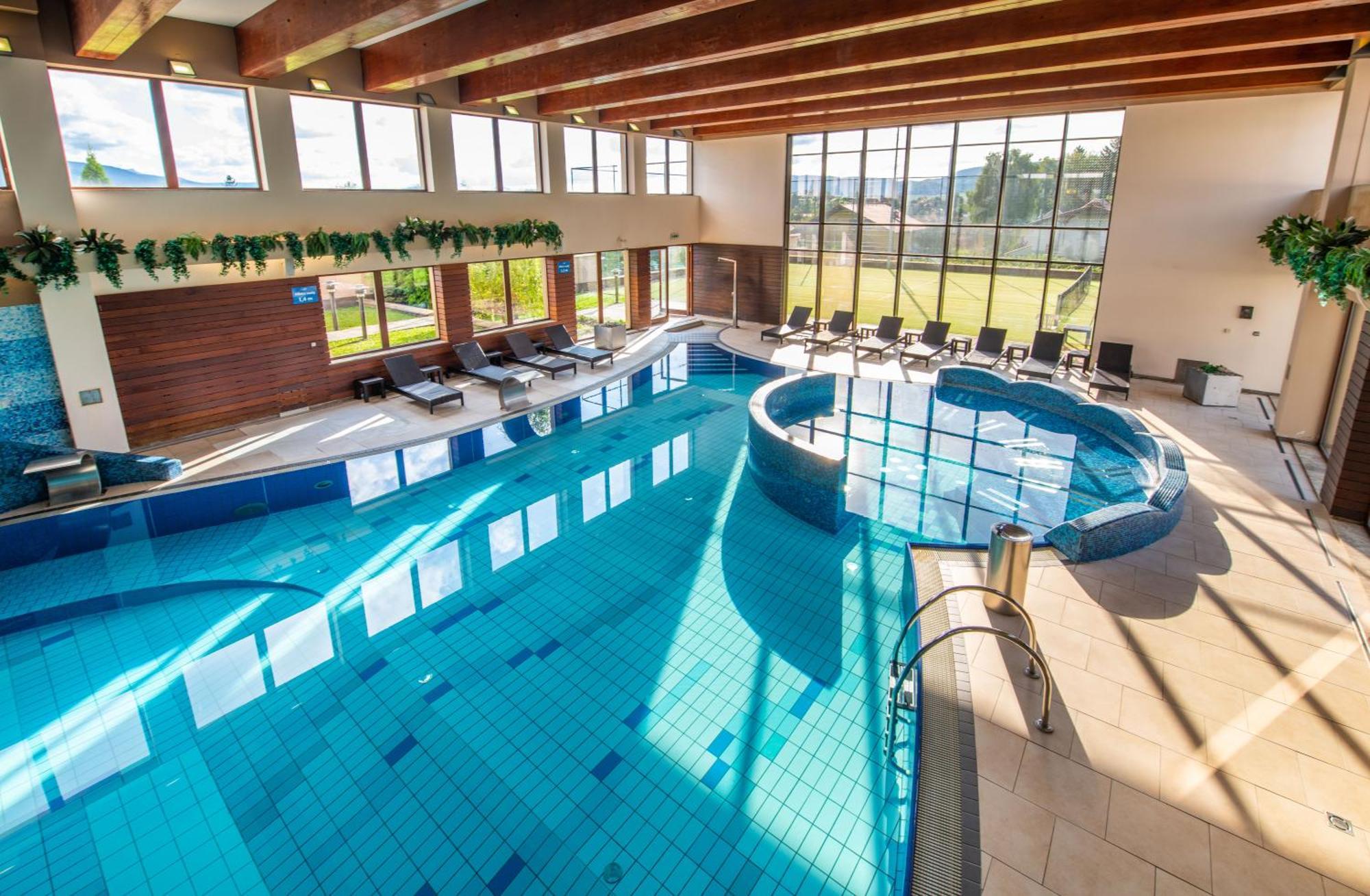 Wellness Hotel Diplomat Rajecke Teplice Luaran gambar