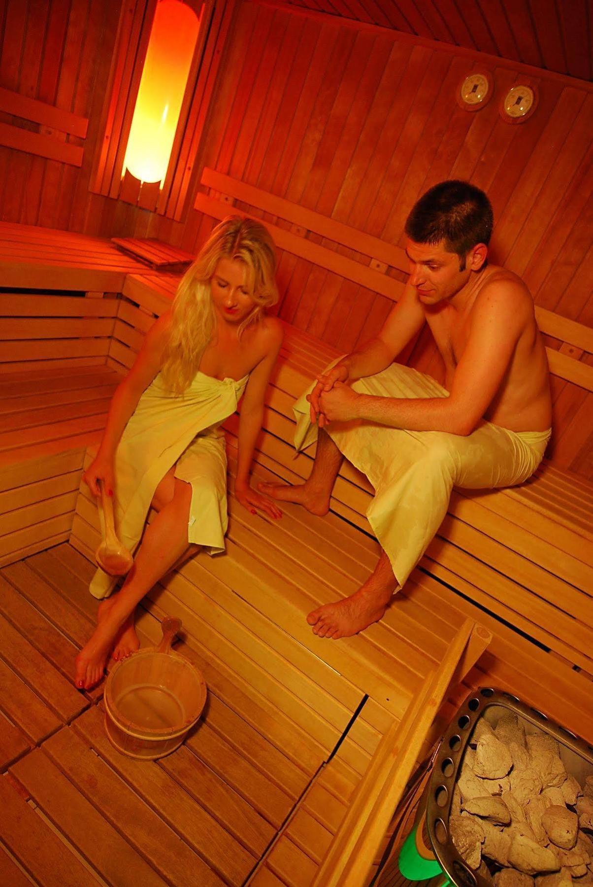 Wellness Hotel Diplomat Rajecke Teplice Luaran gambar