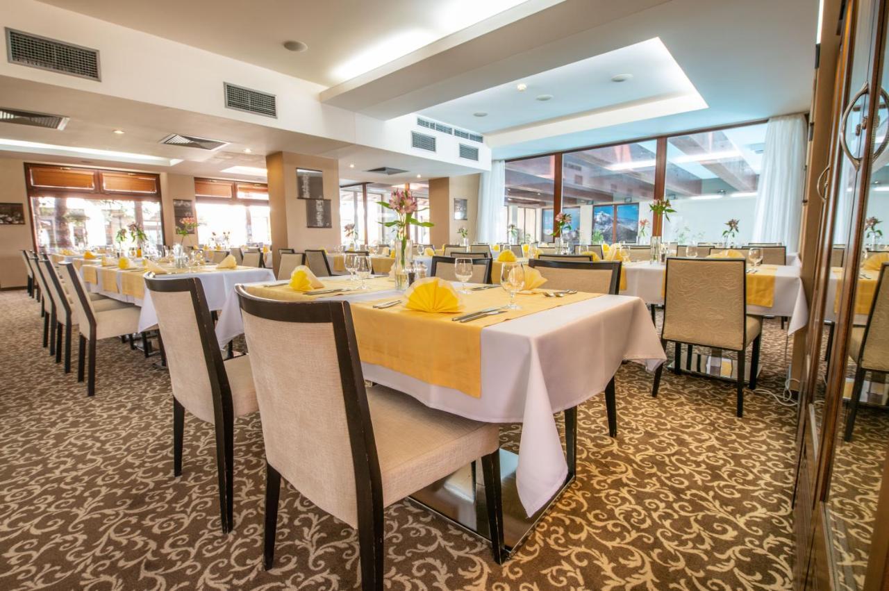 Wellness Hotel Diplomat Rajecke Teplice Luaran gambar