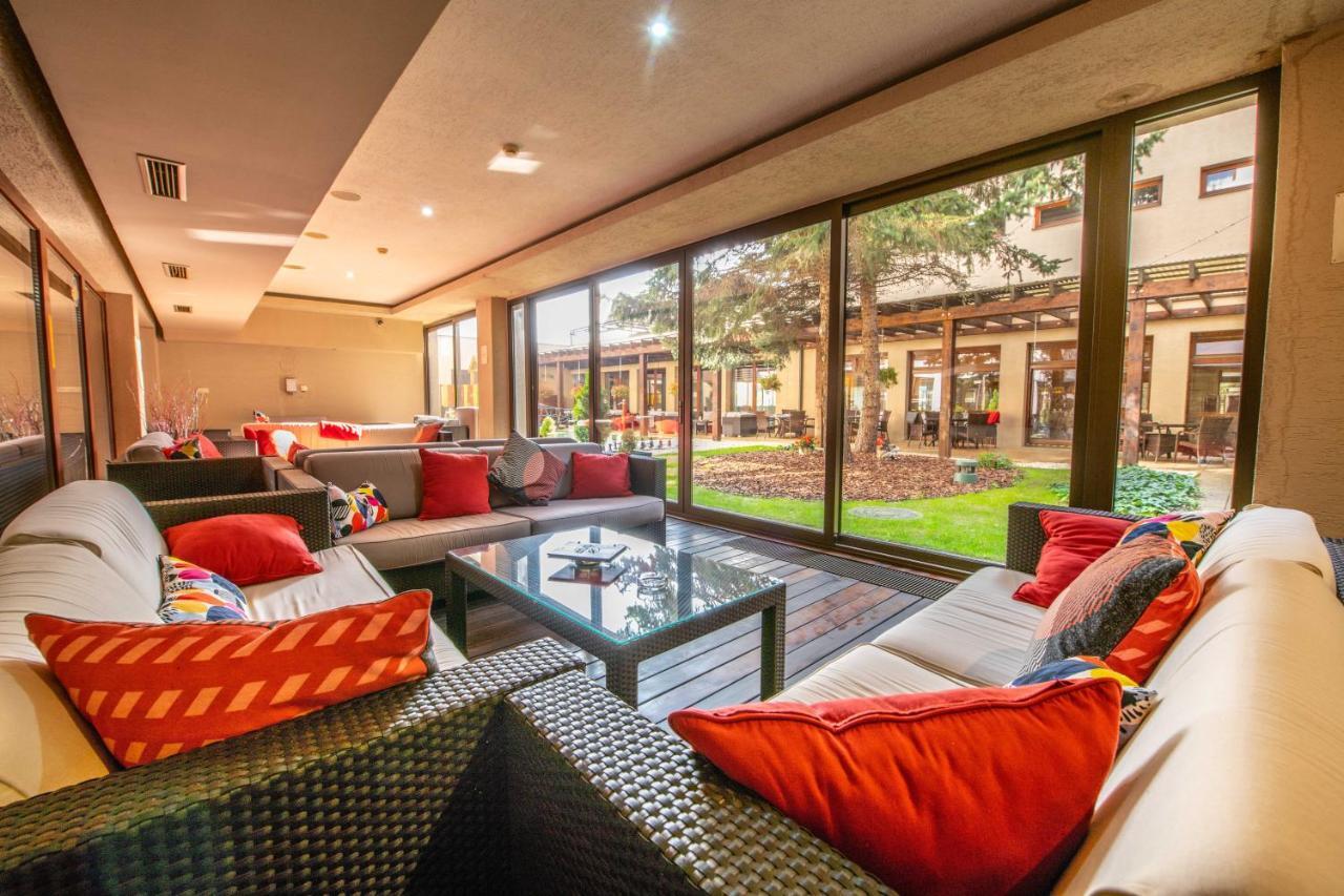 Wellness Hotel Diplomat Rajecke Teplice Luaran gambar